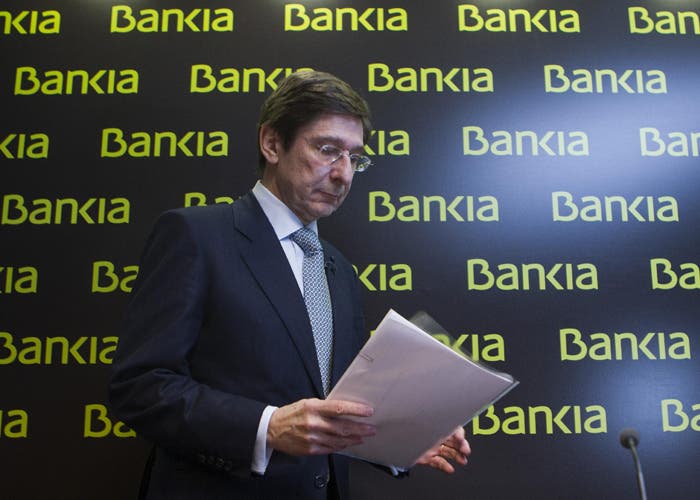 Bankia amplia capital
