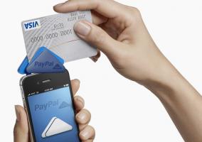 Lector móvil para pagos con tarjetas en PayPal